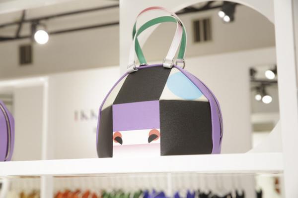 イッセイ ミヤケ、新宿伊勢丹に田中一光作品をモチーフとした新シリーズ扱うポップアップをオープン