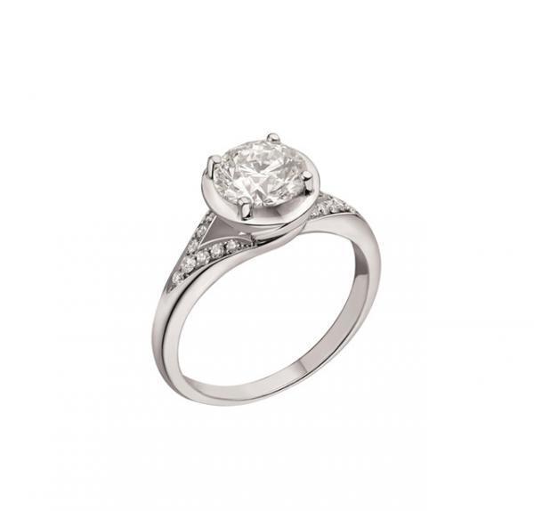 ブルガリがブライダルリングのセミオーダーサービス「デザイン ユア ラブ」を開催