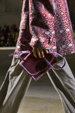 ドリス ヴァン ノッテンが新宿伊勢丹に1週間限定ショップをオープン