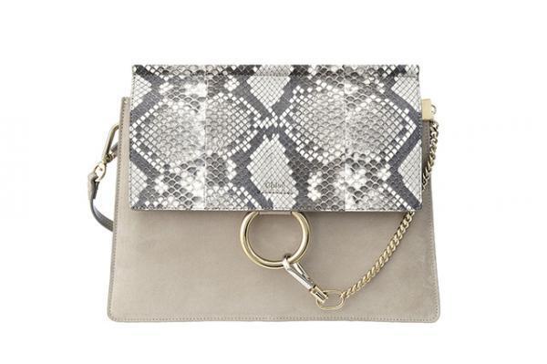 クロエのバッグ「フェイ」の期間限定ショップが銀座三越にオープン。5色の限定カラーも登場