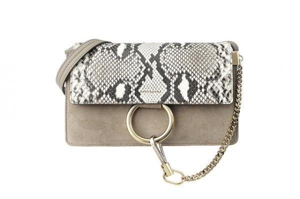 クロエのバッグ「フェイ」の期間限定ショップが銀座三越にオープン。5色の限定カラーも登場