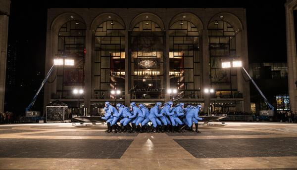 モンクレール グルノーブルがNYコレクションで新たにスノボウェアを発表【16-17AWメンズ＆ウィメンズ】