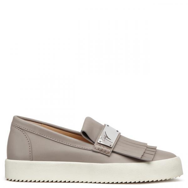 阪急メンズ東京がリニューアル。エリア最大級のビューティーコーナーオープン＆マッキントシュ×ハイクなど新規ブランドの導入も