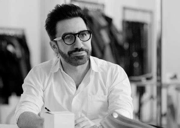 マルベリー、新クリエイティブディレクターのジョニー・コカによる1stコレクションが21日に発表