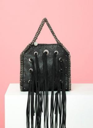 ステラ マッカートニーが北海道に初出店。阪急うめだ本店もリニューアルで「ファラベラ」の限定モデルを販売