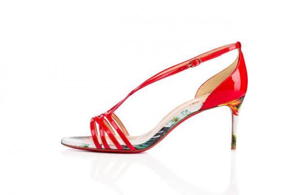 クリスチャン ルブタン、“ディナーデートのテーブルの下”が舞台のユニークなムービー公開