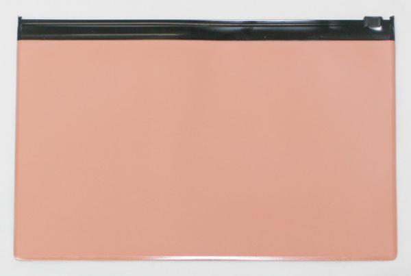 トーガが阪急うめだに新店舗をオープン、限定アクセサリーやノベルティポーチなど