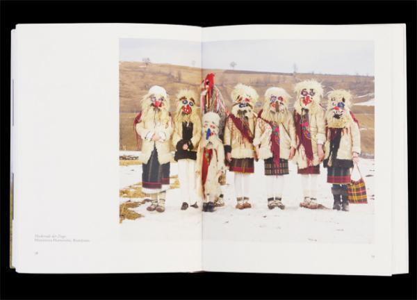 銀座メゾンエルメスでの展示で注目されるフランス人写真家シャルル・フレジェ作品集【NADiffオススメBOOK】