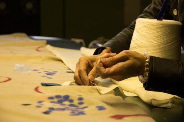 リトゥン山縣良和×桐生でニードルパンチを手がける澤利一「ニードルパンチはフリーペインティングと同じ」前編【ファッションが生まれる場所】