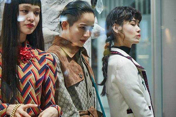 ミケーレが描くグッチの楽園「グッチ ガーデン」がDSMGに。オープニングには萬波ユカ、入夏らが来場