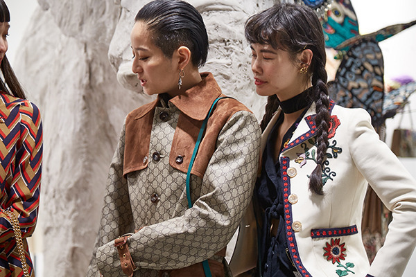 ミケーレが描くグッチの楽園「グッチ ガーデン」がDSMGに。オープニングには萬波ユカ、入夏らが来場