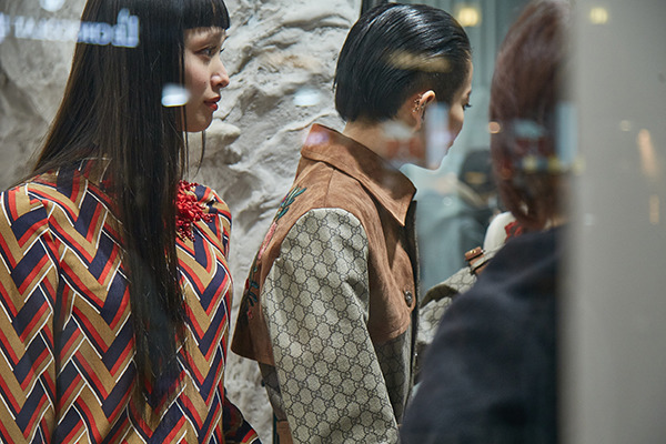 ミケーレが描くグッチの楽園「グッチ ガーデン」がDSMGに。オープニングには萬波ユカ、入夏らが来場