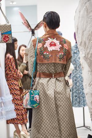 ミケーレが描くグッチの楽園「グッチ ガーデン」がDSMGに。オープニングには萬波ユカ、入夏らが来場