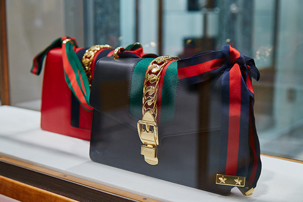 ミケーレが描くグッチの楽園「グッチ ガーデン」がDSMGに。オープニングには萬波ユカ、入夏らが来場