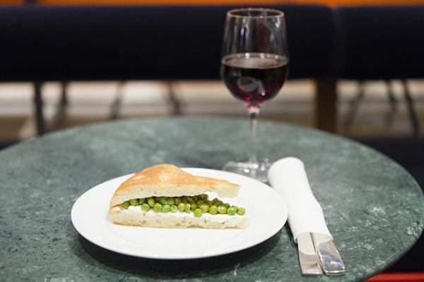 世界初！阪急うめだにオープンしたマルニのカフェ。気になるフードメニューや限定プロダクトなど一挙公開