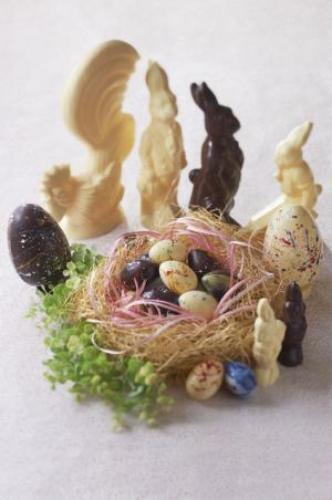 マシュマロやチョコレートが詰まったチョコエッグでお祝い！グランド ハイアット 東京のイースター