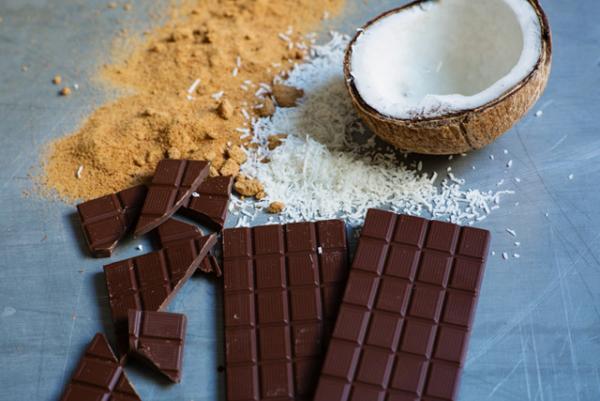 エル カフェから春限定、ハーブを主役にしたコールドプレスジュースが登場