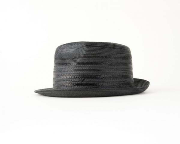 エンポリオ アルマーニが東急プラザ銀座に独立店舗をオープン。豊富な限定アイテムもチェック