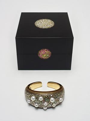 中田英寿、工芸家×クリエイターが共同創作する作品展をプロデュース。奈良美智や藤原ヒロシらが参加