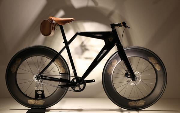 中田英寿、工芸家×クリエイターが共同創作する作品展をプロデュース。奈良美智や藤原ヒロシらが参加