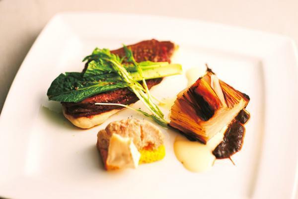 新宿伊勢丹で“旬素材を食す北海道展”。贅沢本マグロ、タラバ蟹グラタン、ミシュランラーメン、ぐるなびコラボメニューまで！