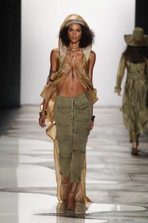 グレッグ ローレン日本初のポップアップが表参道のスーパー ドット マーケットにオープン