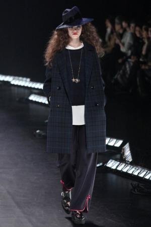 「ファッションはファンタジー」ケイタ マルヤマが誘う夢の中の夜会【16-17AWウィメンズ】