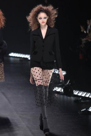 「ファッションはファンタジー」ケイタ マルヤマが誘う夢の中の夜会【16-17AWウィメンズ】