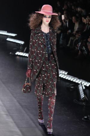 「ファッションはファンタジー」ケイタ マルヤマが誘う夢の中の夜会【16-17AWウィメンズ】