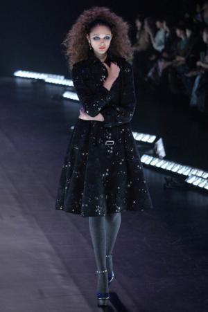 「ファッションはファンタジー」ケイタ マルヤマが誘う夢の中の夜会【16-17AWウィメンズ】