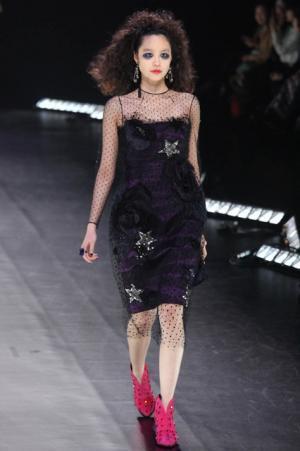 「ファッションはファンタジー」ケイタ マルヤマが誘う夢の中の夜会【16-17AWウィメンズ】