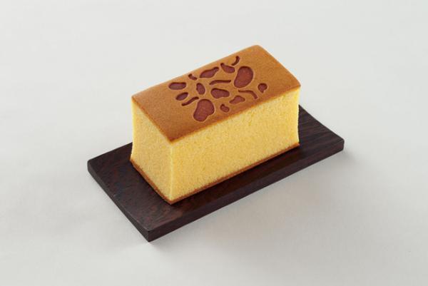 猪熊弦一郎による包装紙「華ひらく」にフィーチャーした展覧会を三越日本橋で開催