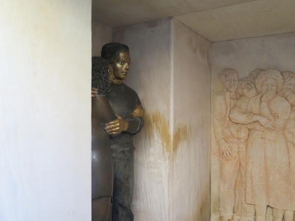 静寂の中、彫刻・文学・野の花に触れる―長泉町「クレマチスの丘」【富士の旅vol.1】