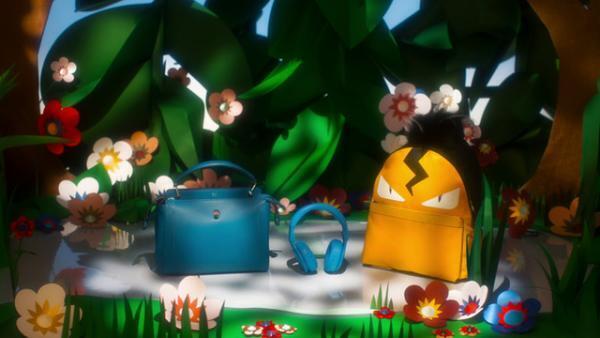 フェンディが公式デジタルブティックをオープン。ヘッドフォンや新作バッグストラップも販売