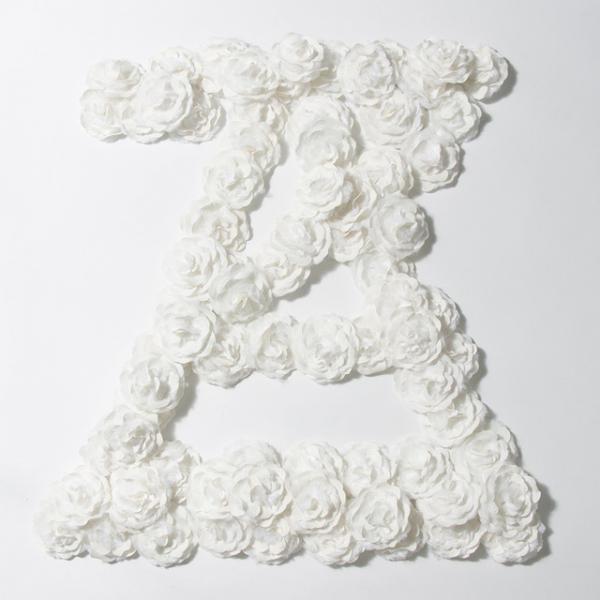 アンリアレイジが“目に見えない花”でFLOWER SHOPオープン。新宿伊勢丹でバーチャルな桜の花見