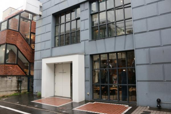 グレッグ・ローレン来日、“贅沢なシャビー”コレクションの期間限定店オープン