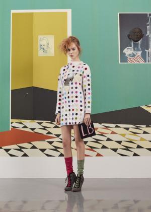 ピカソ、ウォーホルなど巨匠にオマージュを捧げたオランピア ル タン【16-17AWウィメンズ】