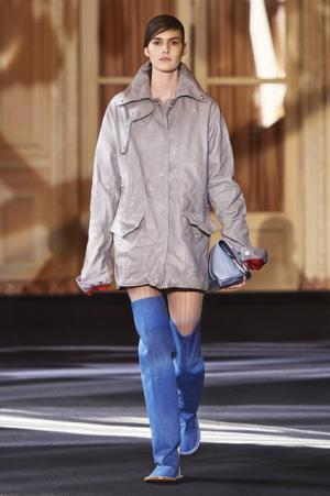 70年代ガレージロックに着想を得たアクネ ストゥディオズのフリースタイル【16-17AWウィメンズ】