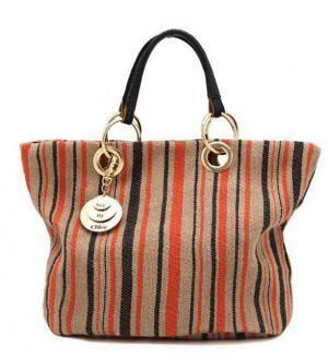 シーバイクロエが、小旅行にもぴったりな夏の新作トートバッグ発売