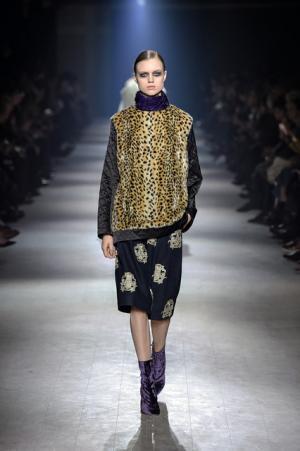 芸術家たちのミューズ・カサッティ侯爵夫人のエキセントリック魂を継ぐドリス ヴァン ノッテン【16-17AWウィメンズ】