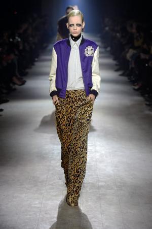 芸術家たちのミューズ・カサッティ侯爵夫人のエキセントリック魂を継ぐドリス ヴァン ノッテン【16-17AWウィメンズ】