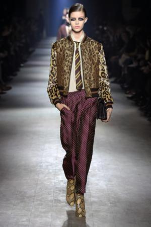 芸術家たちのミューズ・カサッティ侯爵夫人のエキセントリック魂を継ぐドリス ヴァン ノッテン【16-17AWウィメンズ】