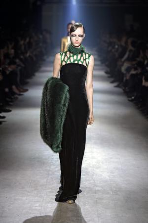 芸術家たちのミューズ・カサッティ侯爵夫人のエキセントリック魂を継ぐドリス ヴァン ノッテン【16-17AWウィメンズ】