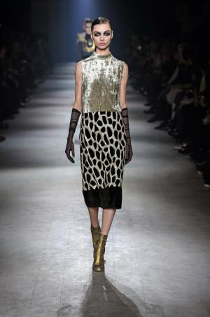 芸術家たちのミューズ・カサッティ侯爵夫人のエキセントリック魂を継ぐドリス ヴァン ノッテン【16-17AWウィメンズ】