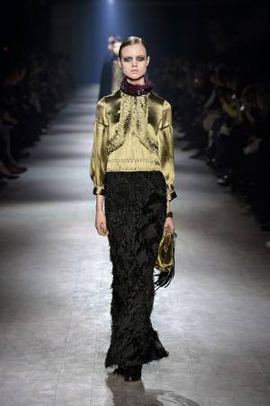 芸術家たちのミューズ・カサッティ侯爵夫人のエキセントリック魂を継ぐドリス ヴァン ノッテン【16-17AWウィメンズ】