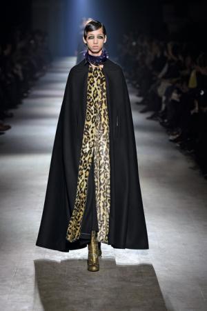 芸術家たちのミューズ・カサッティ侯爵夫人のエキセントリック魂を継ぐドリス ヴァン ノッテン【16-17AWウィメンズ】