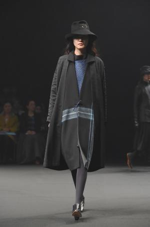 まとふ、日本の美意識に根付くおぼろを尊ぶ【16-17AWウィメンズ】