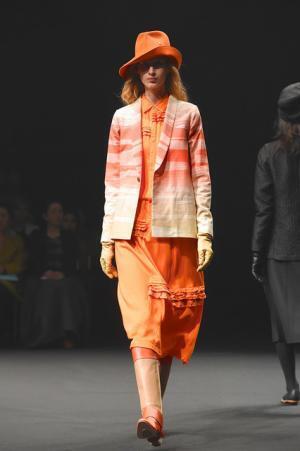 まとふ、日本の美意識に根付くおぼろを尊ぶ【16-17AWウィメンズ】