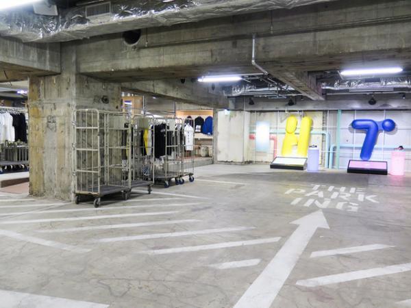 藤原ヒロシ「ザ・パーキング銀座」がソニービルの地下にオープン。限定アイテム販売や「カフェ ド ロペ」の復活も