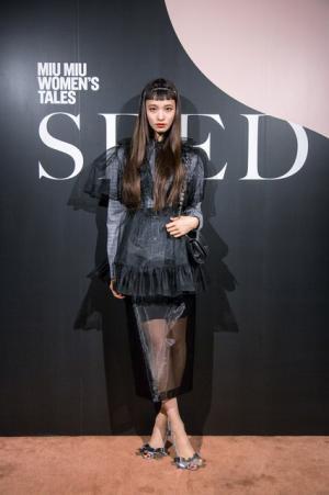 ミュウミュウの新作ショートフィルム『SEED』上映会に主演の安藤サクラ、萬波ユカ、emmaらが来場